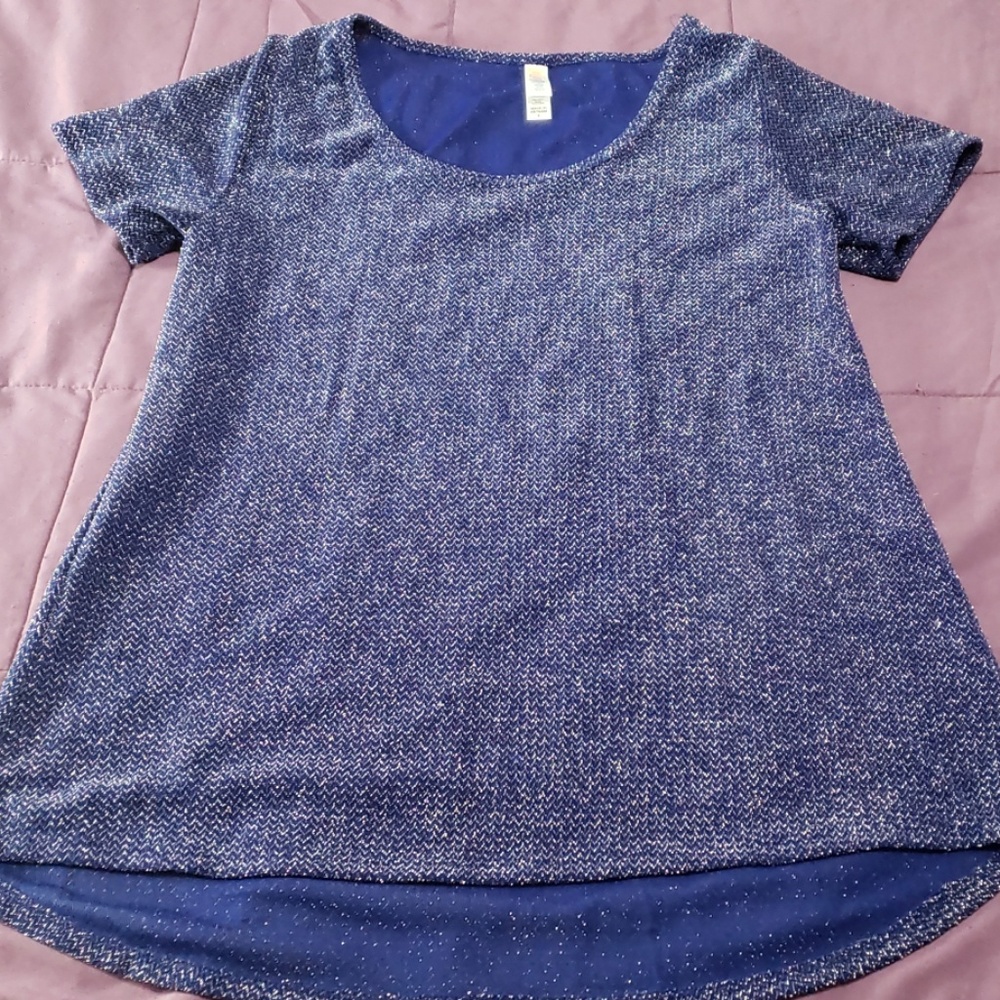 Lularoe Elegant Classic Tee